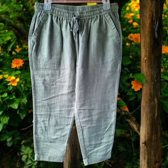Northern Reflections Linen Blend Sage Green Capris - Picture 1 of 7
